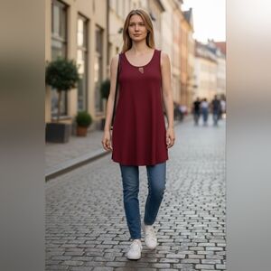 Faded Glory Sleeveless Maroon Tank Top